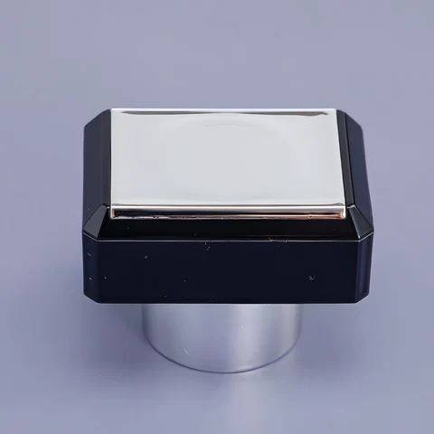Perfume Bottle Cap — YM-0870